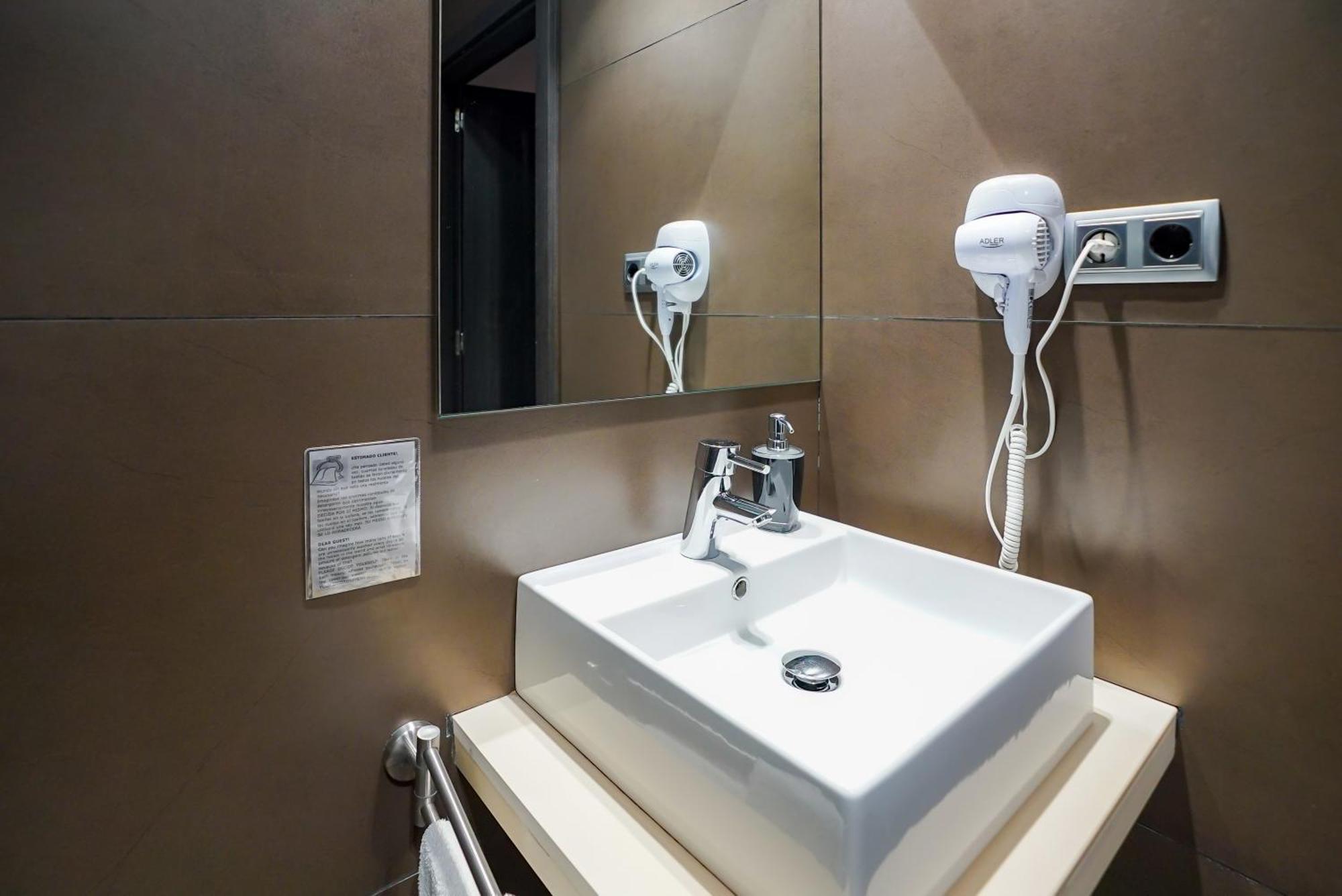 Hotel Constanza Barcelona Bagian luar foto
